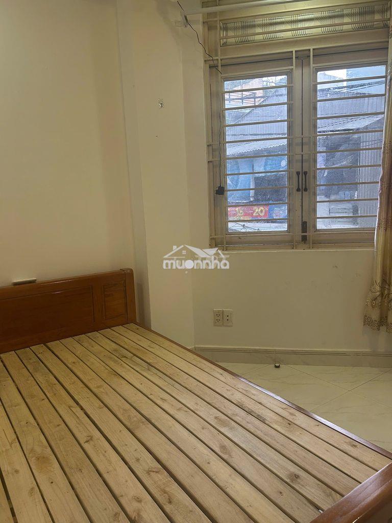 Phòng 20m2 nguyễn cảnh cân quận 1 4tr - 3