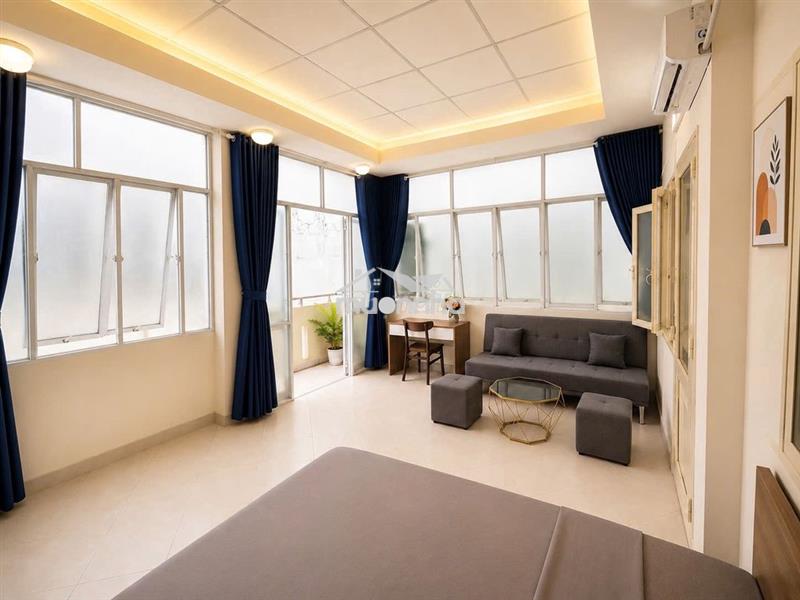 🏡 Cho thuê nguyên tầng 2pn full nội thất – huỳnh văn bánh -ban công