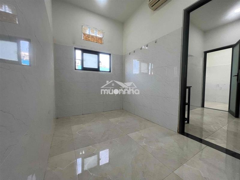 Phòng 2pn 2máy lạnh. gần gigamall