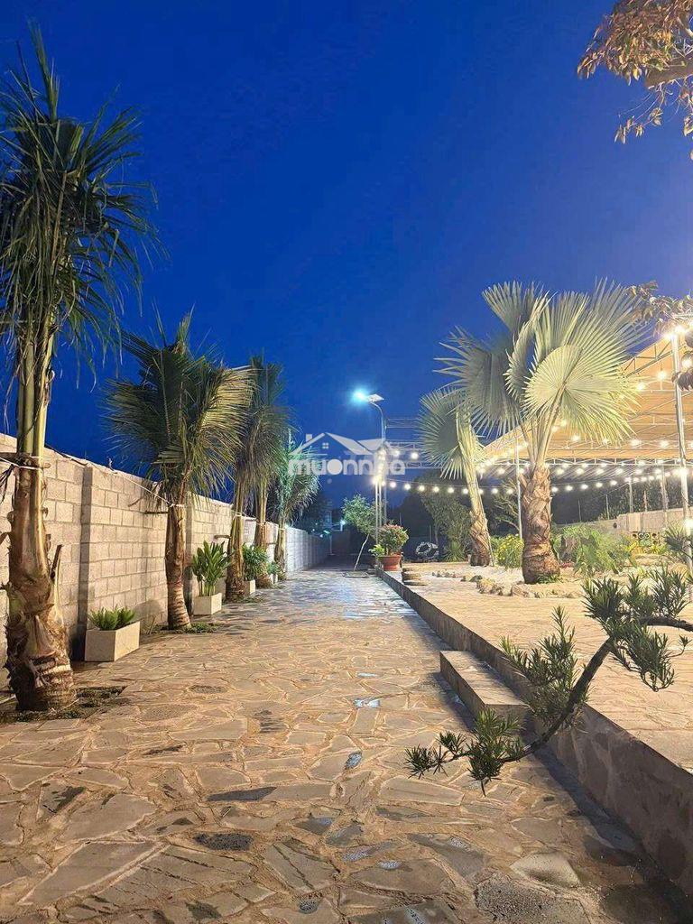 Nhà vườn nghỉ dưỡng 1000m2 full thổ cư giữa trung tâm long khánh, đn