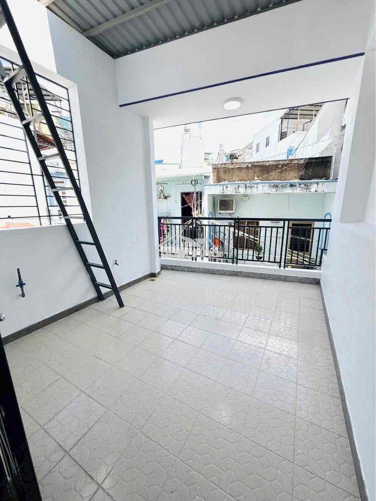 🛑Nhà bán dt đẹp 54m2, nở hậu, trệt, lầu hẻm 181/ âu dương lân - 3
