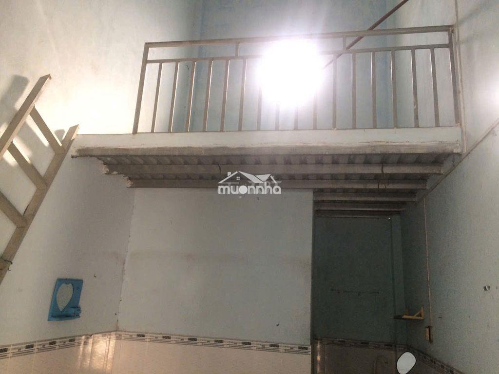 Nhà trọ phan văn hớn ,18m2 ,có gác lửng 6m2 ,toilet riêng ,gần đường - 4
