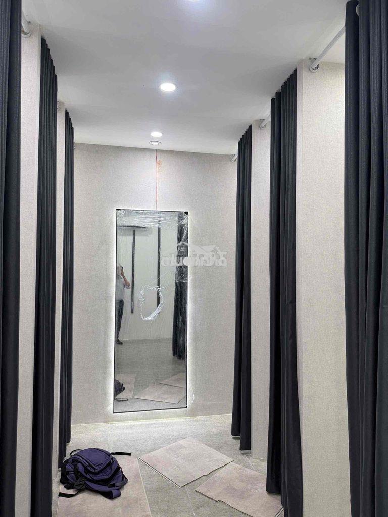 Building 1500m2 sử dụng mặt tiền trung tâm quận 1 0 - 3