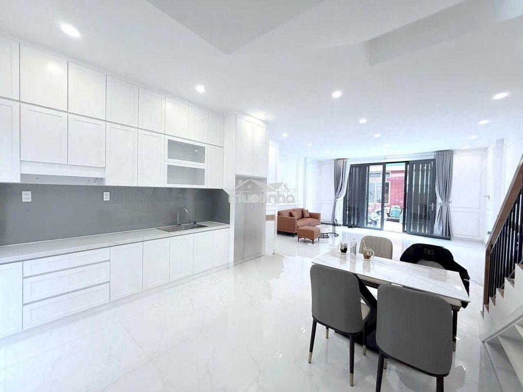 Bán nhà - đường lạc long quân ,p8 ,tân bình dt; 6x12m ,64m2 3 tầng - 3