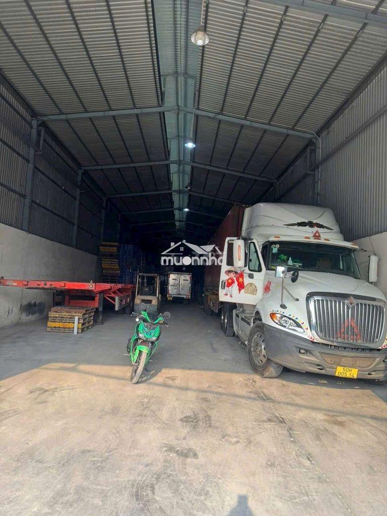 Cho thuê xưởng 600m2 bình chuẩn thuận an bình dương