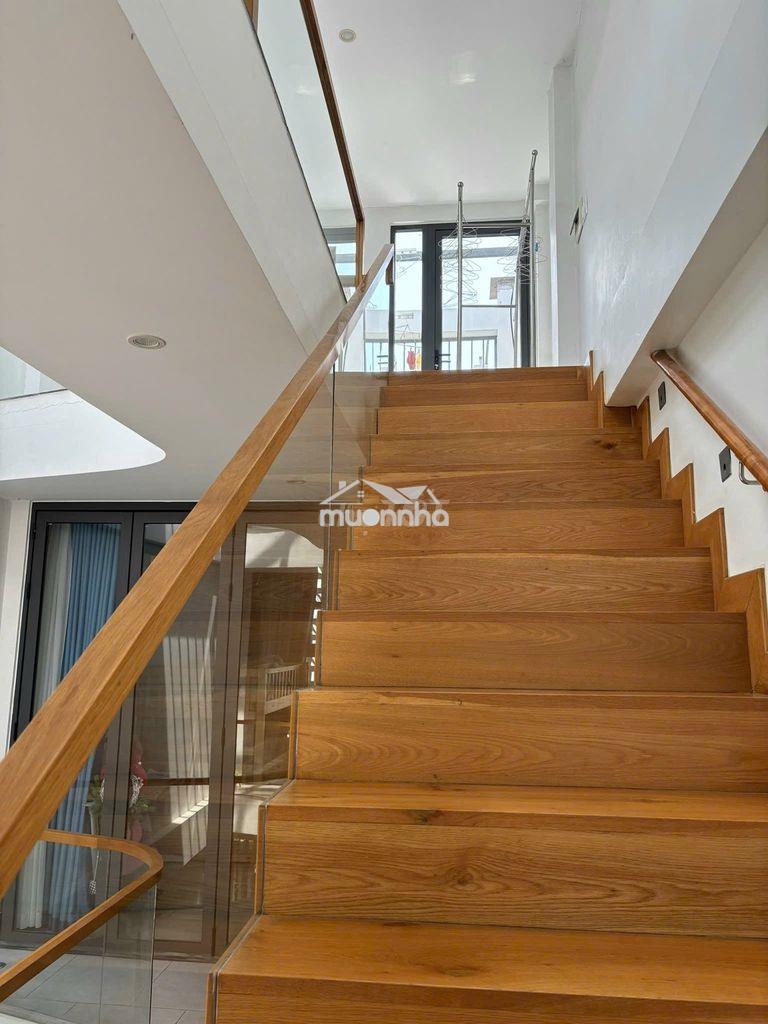 Cho thuê nhà phố hầm 4 tầng mt bùi tá hán 35tr/tháng - 2
