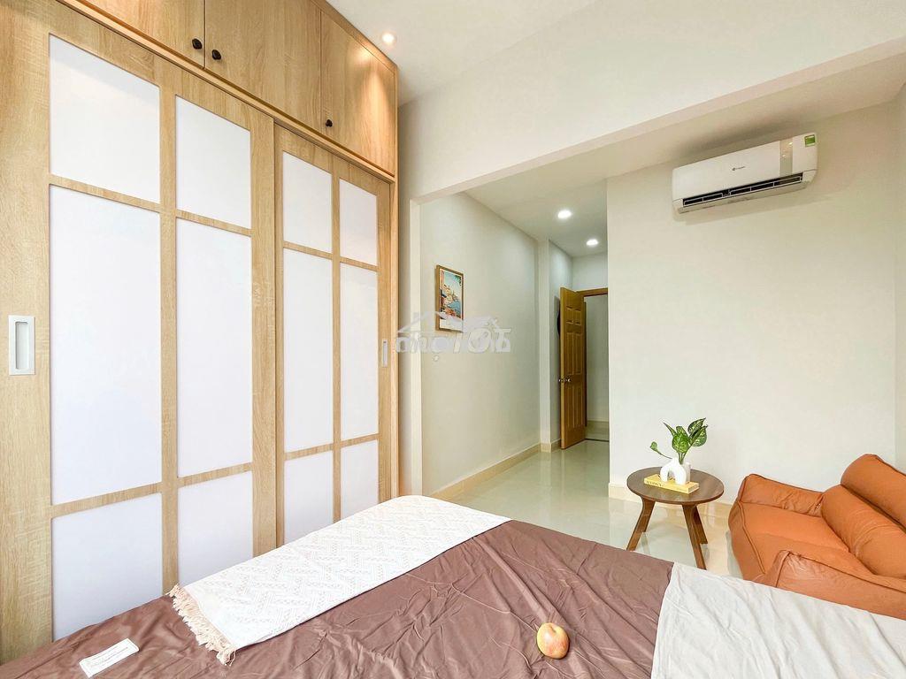 Chính chủ: studio ban công 30m2 ngay phan xích long - phan đăng lưu - 4