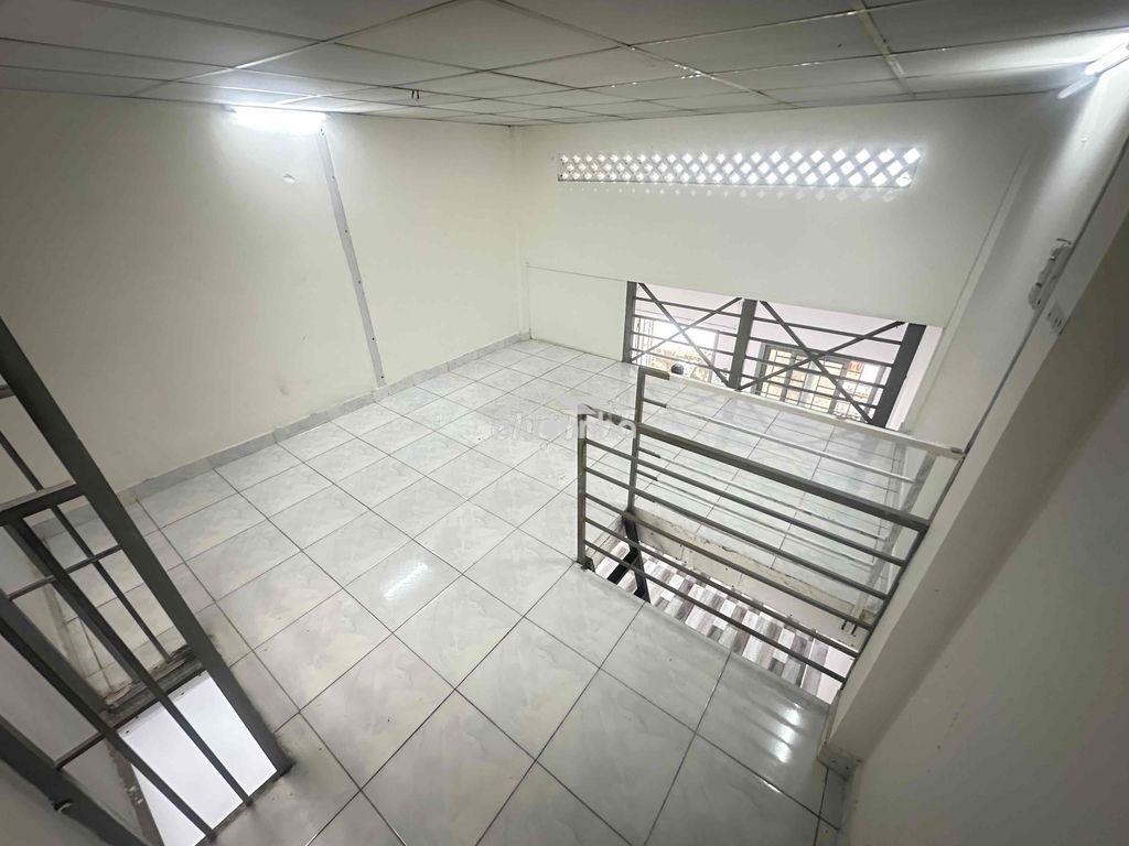 Nhà nguyên căn liền kề kênh 19:5 - 3