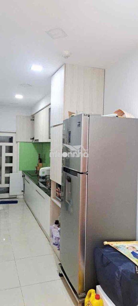 Căn 2pn có nội thất giá tốt, 12tr, cc topa city, quận - 3