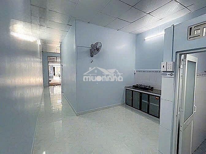Cho thuê nhà đường lê trọng tấn 4 x 20 m cấp 4 đẹp , có máy lạnh. - 4