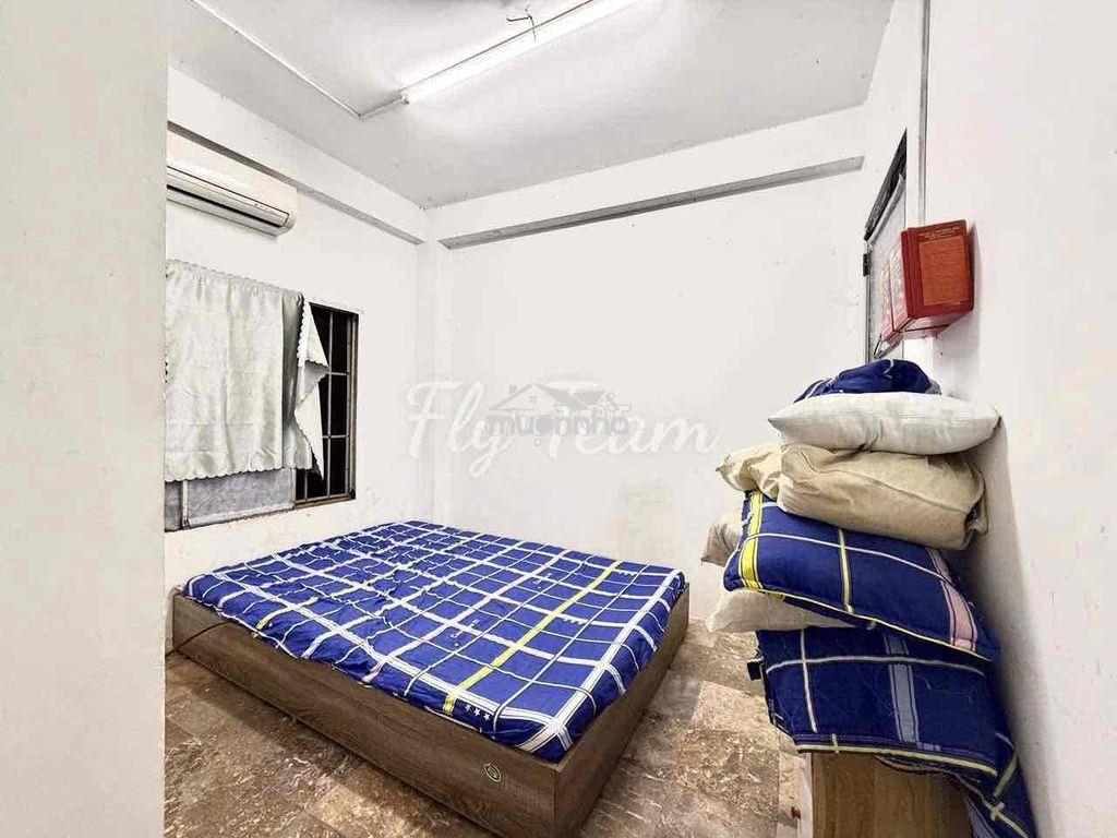 Phòng giá rẻ cửa sổ trời sẵn nội thất đối diện bến xe miền tây - 3