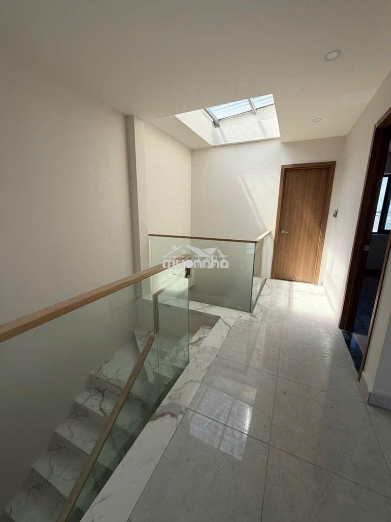 (9611) k home new city. vị trí vip: 25 triệu /tháng - 4