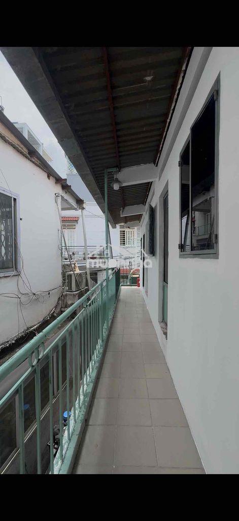 Trọ cửa sổ thoáng ngay vĩnh khánh q4 chỉ 3tr5