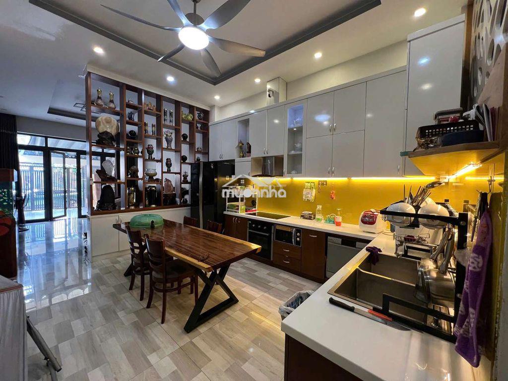 Nhà phố 122m hoàn công kế bên làng đại học quốc gia tphcm - 4