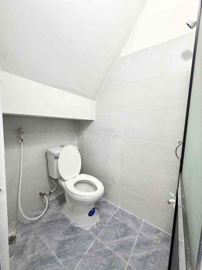 Cách 200m qua aeon , căn nhà mới sơn sửa , có hỗ trợ setup theo y/c - 2