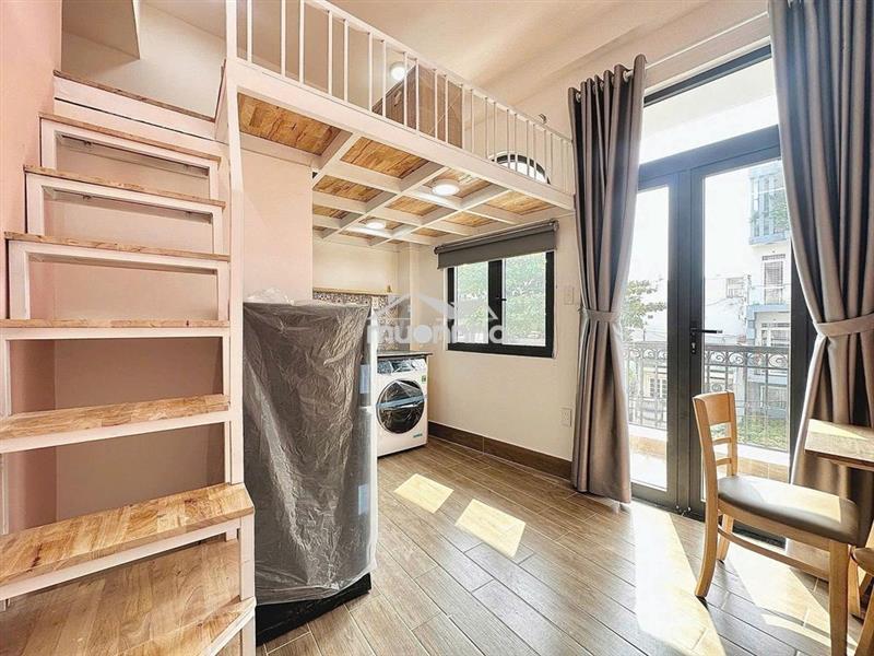 Duplex ban công mới xây full nội thất ngay quang trung