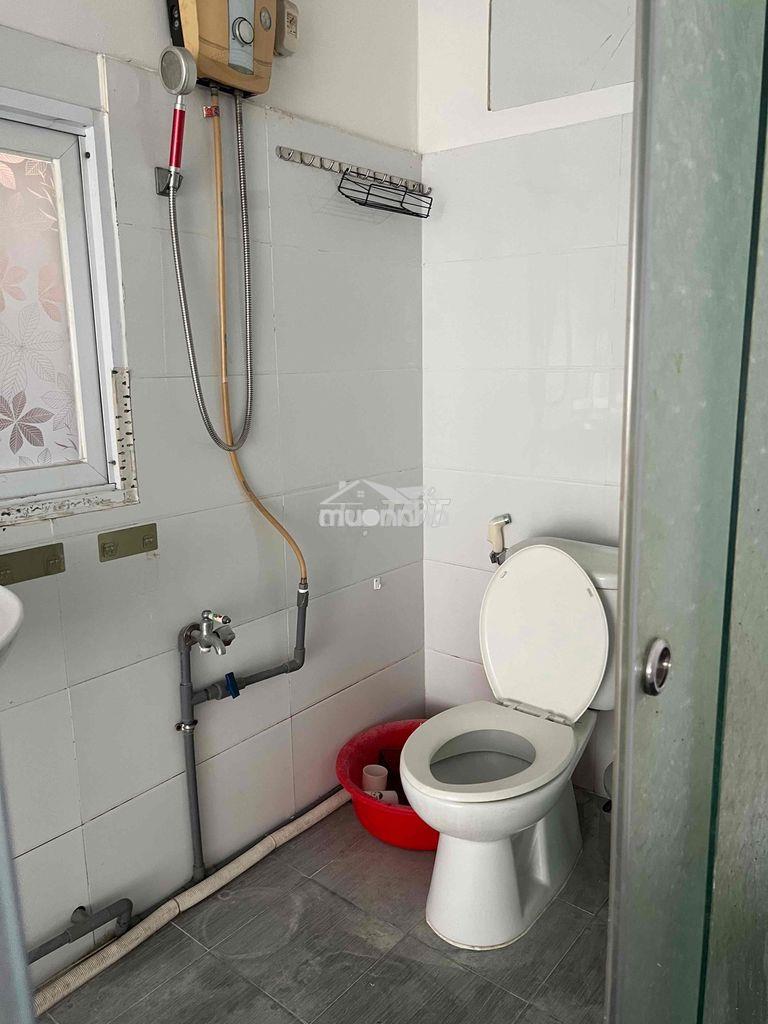 Cho thuê nhà nguyên căn đường đô quang đấu, quận 1. - 4