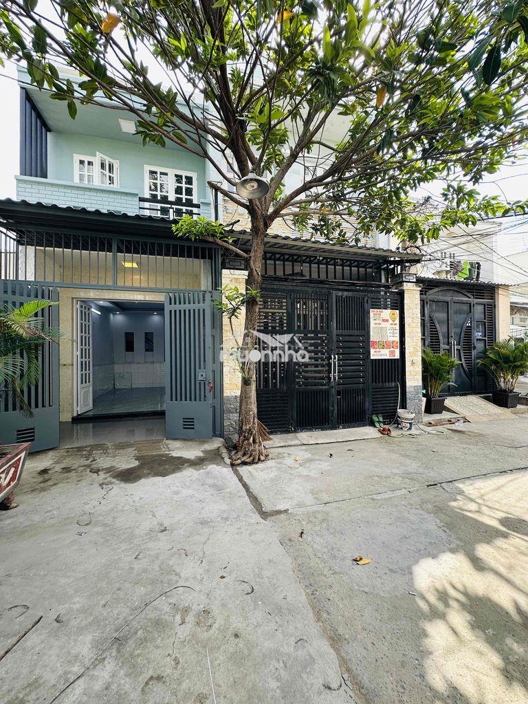 Chính chủ gửi bán nhà hẻm xe hơi c7d phạm hùng p bình hưng tohcm