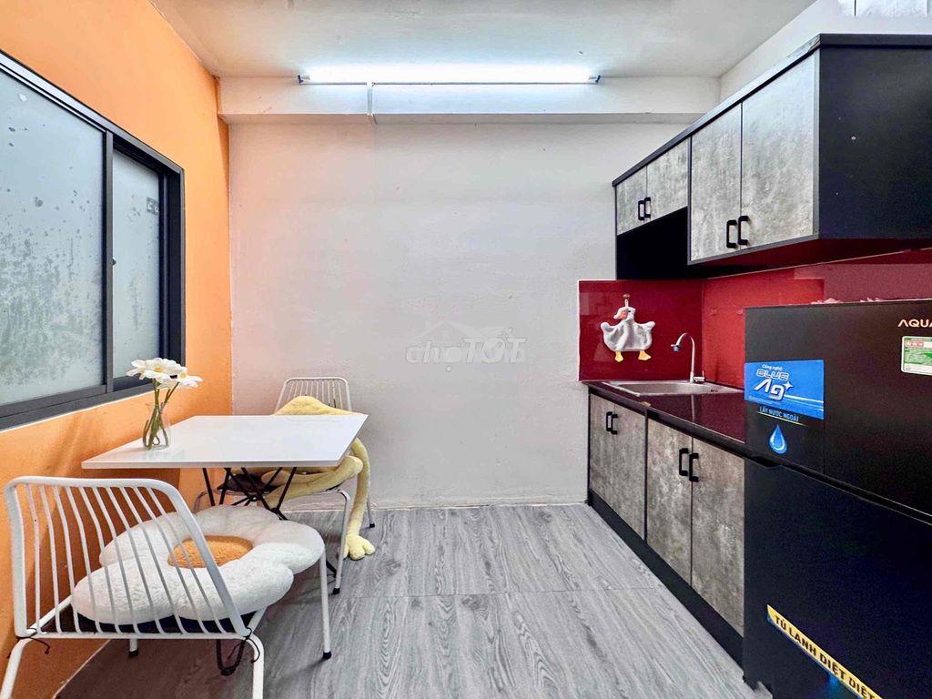 Phòng studio tách bếp trung tâm q1 - 2