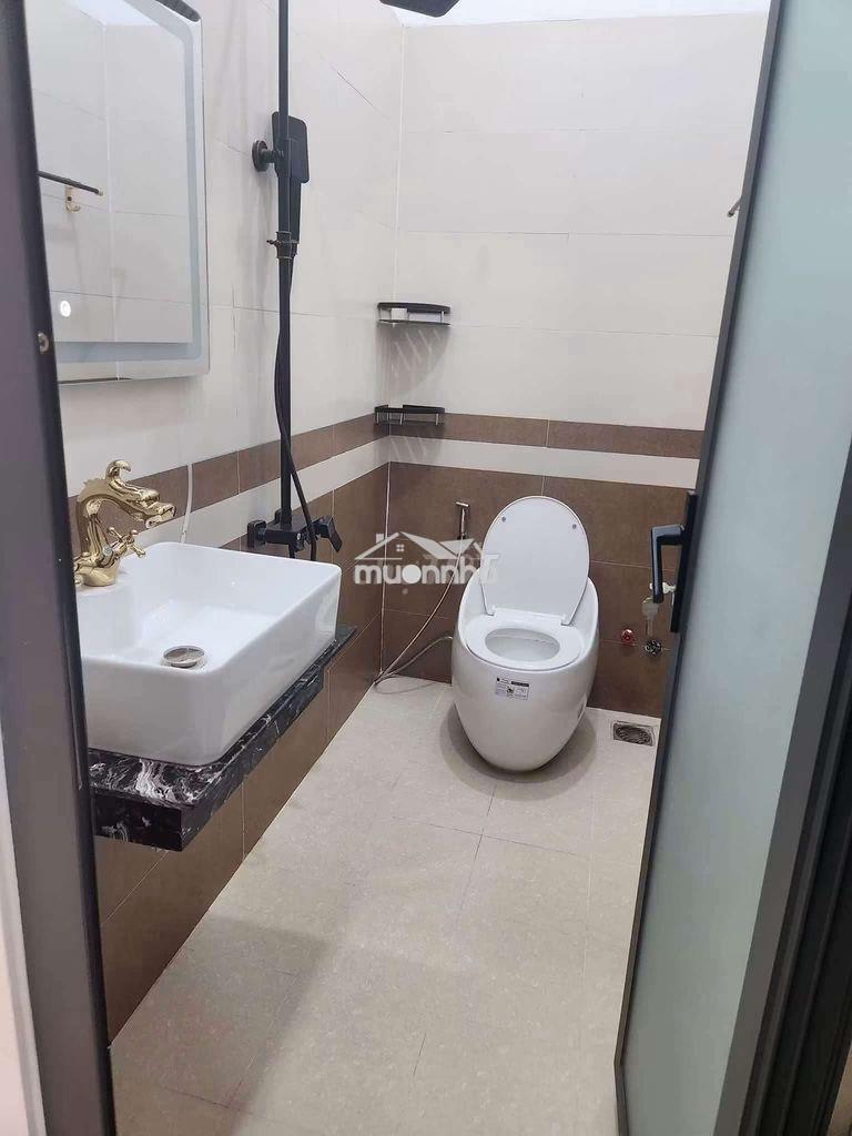 Nhà 2 lầu gần đường nguyễn trãi - 4