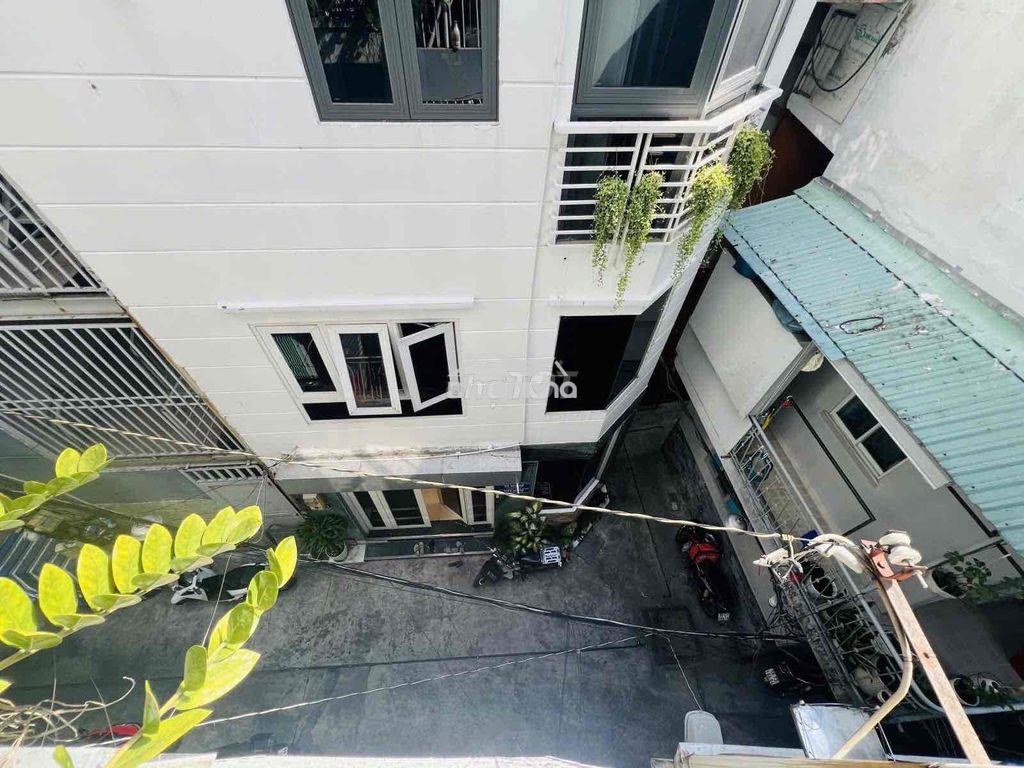 Hẻm xe hơi quận 3- 3 tầng ở ngay - 2