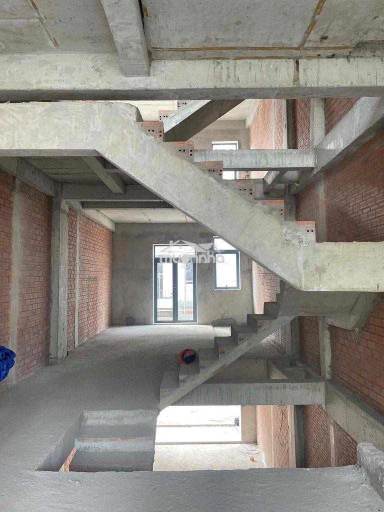 Bán nhà mặt tiền đường 12m - 4 tầng st - 5 x 24 - giá 7,2 tỷ - 3