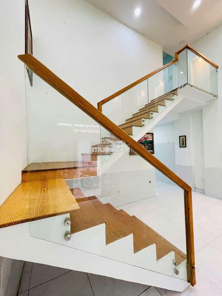 Bán nhà 2 tầng siêu hiếm 3 pn 3wc không có căn thứ 2 so sánh - 3