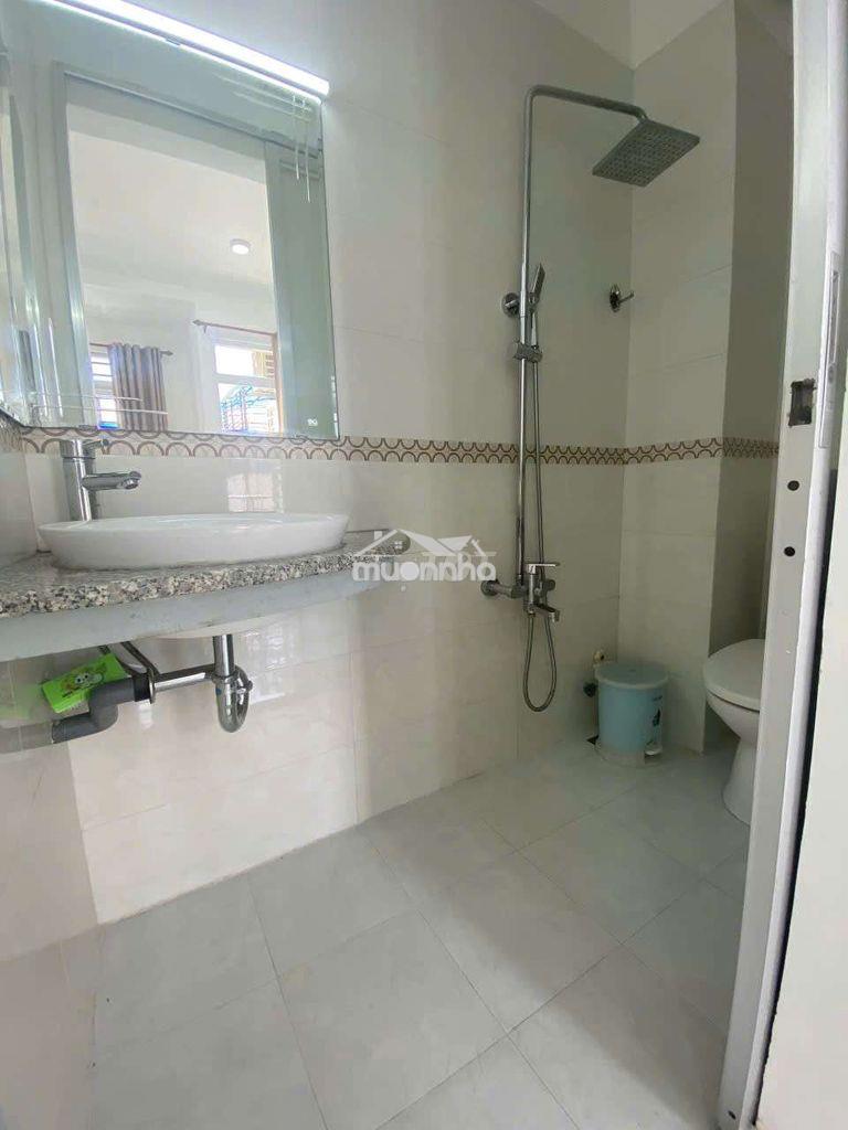 Cho thuê phòng sạch sẽ an ninh thang máy chỉ 4tr2 - 3