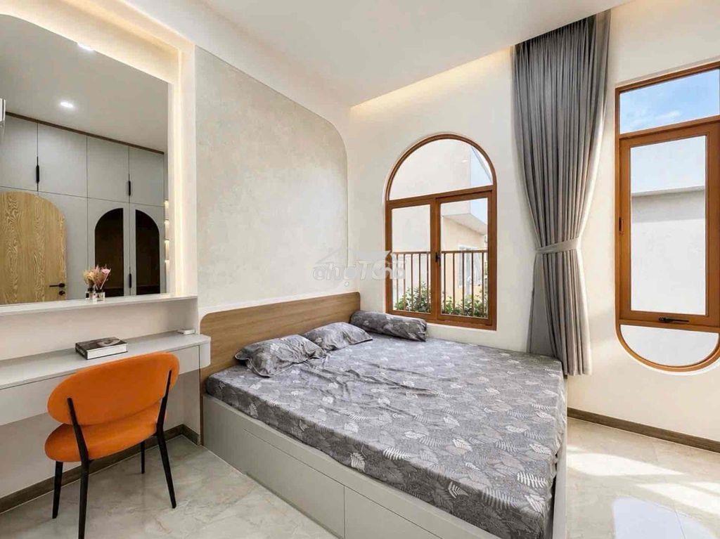 🌹Nhà sát quận 1- 2pn- 35m2 đất chỉ hơn 4 t.ỉ 💥hẻm to, có sân để xe to - 3