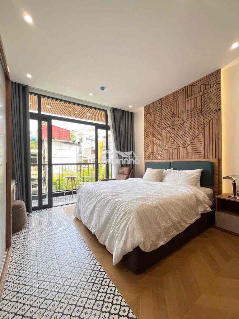 Căn hộ dịch vụ mới 100%, full nội thất, nguyễn thị minh khai,quận3,q1 - 3