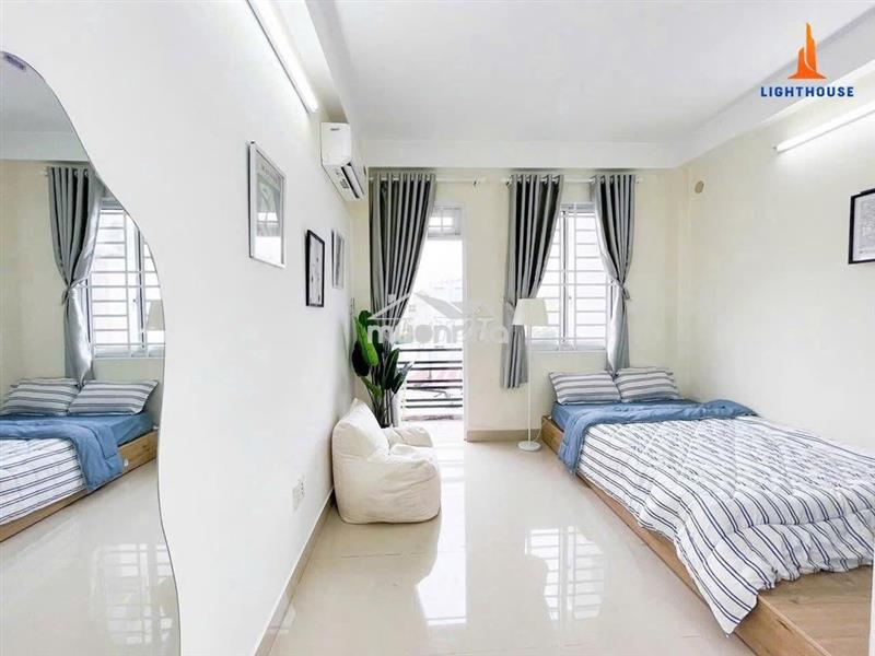Căn hộ ban công 1pn - 2pn ngay emart phan văn trị ở ngay