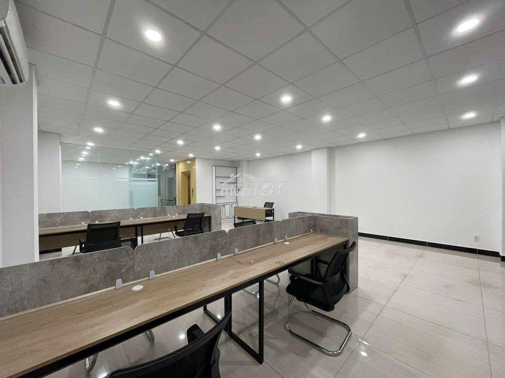 Nguyên tầng văn phòng 100m2 full nội thất, thang máy, máy lạnh đầy đủ - 2