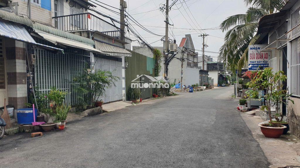 Hot- nhà dt 9m*14m đường 8m, gần trường nguyễn hồng đào, hóc môn - 3