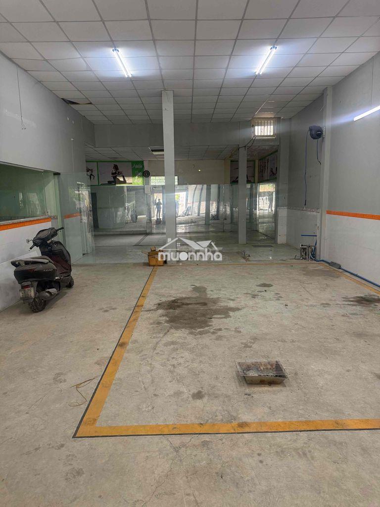 Cho thuê nhà mặt tiền trung mỹ tây giá tốt - 4