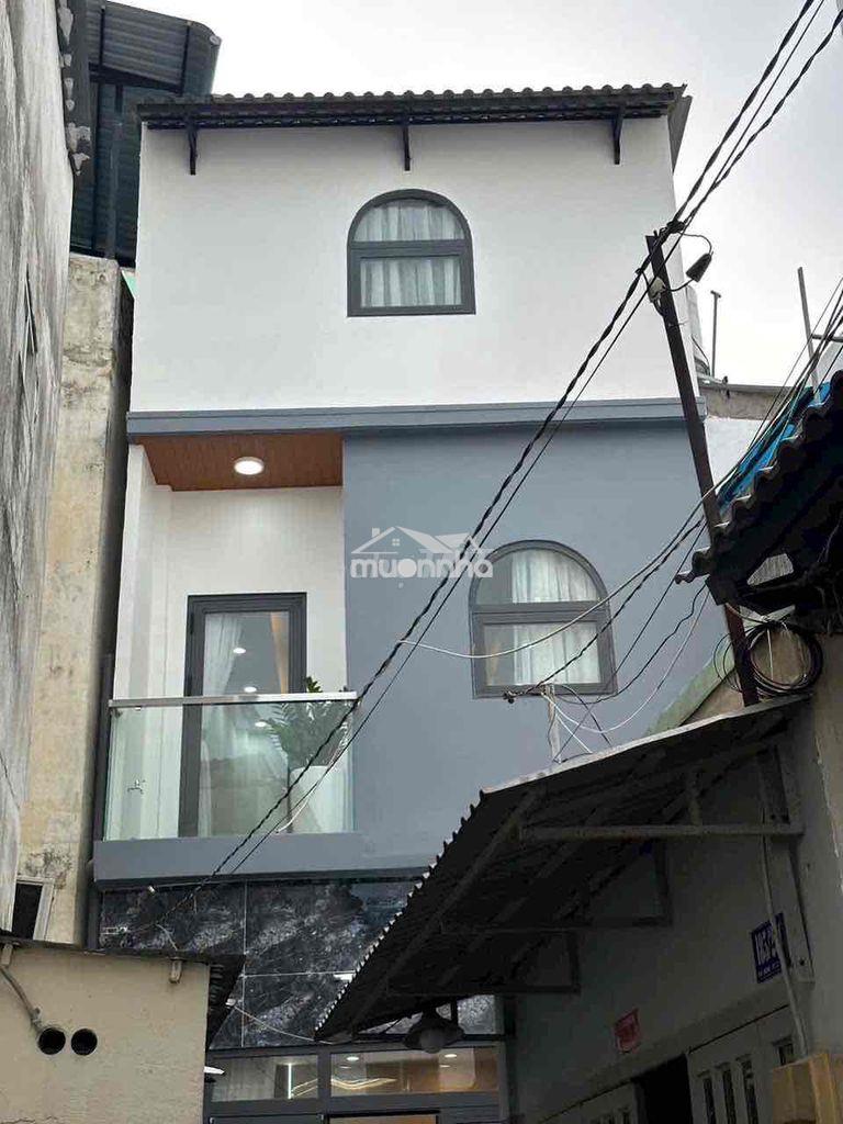 Bán nhà hẻm 185 bà hom p13 q6 - 2
