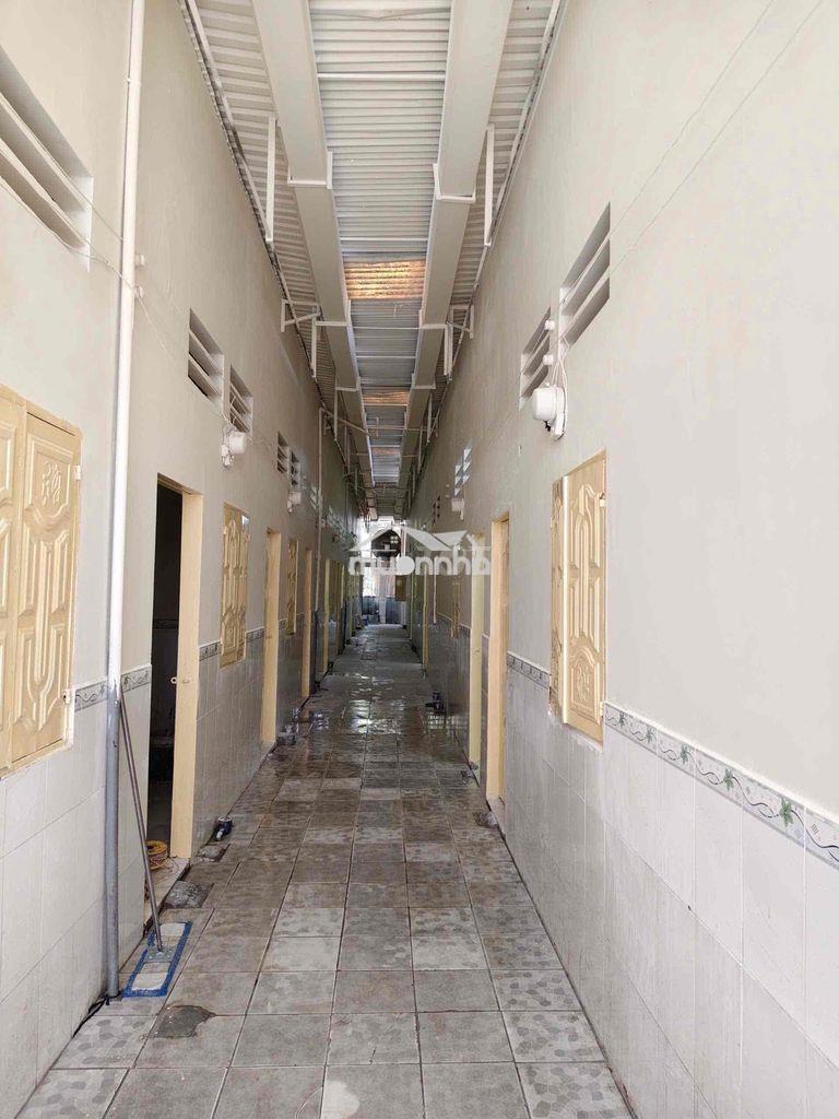 Cho thuê phòng có gác có máy lạnh giá 2tr làng đại học