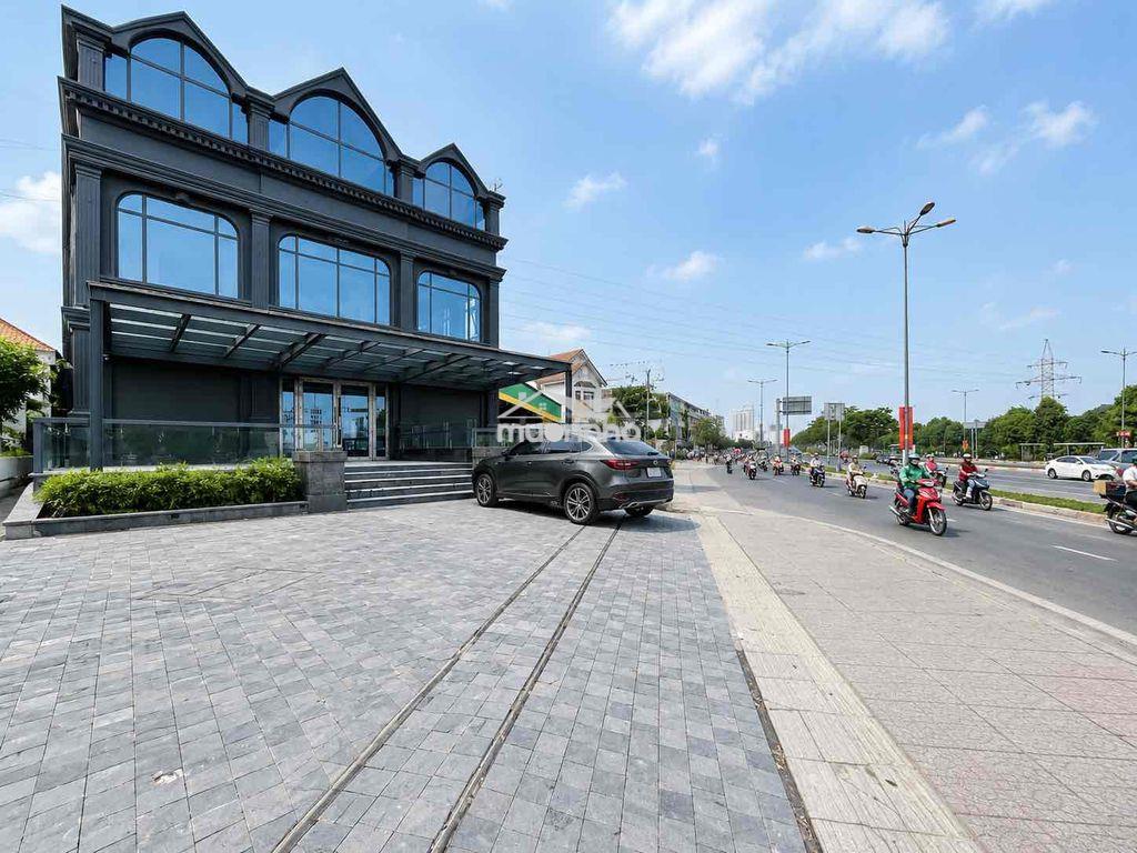 Toà nhà mặt tiền 12m sử dụng 1200m2 trung tâm thủ đức - 2