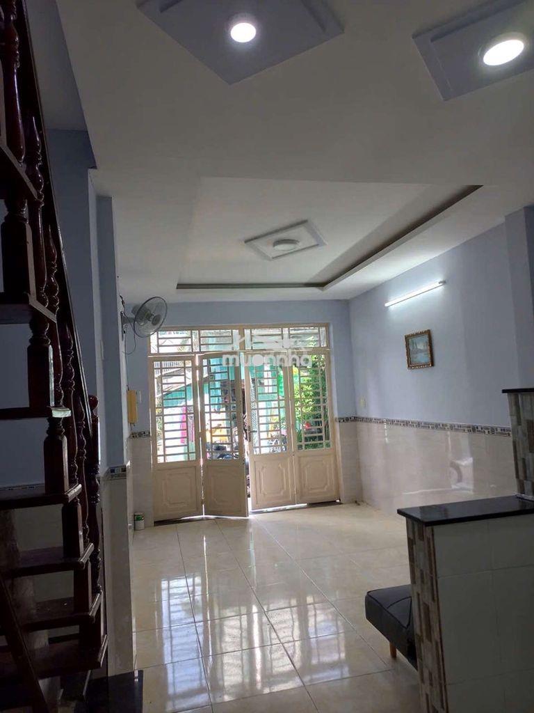 Nhà hẻm xe hơi – đường đang nâng cấp trải nhựa – giá chỉ 3.8 tỷ