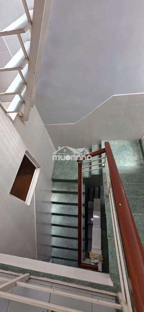 Cho thuê nhà đinh bộ lĩnh hẻm xe tải 3 lầu 4on 3wc 4m x 20m - 3