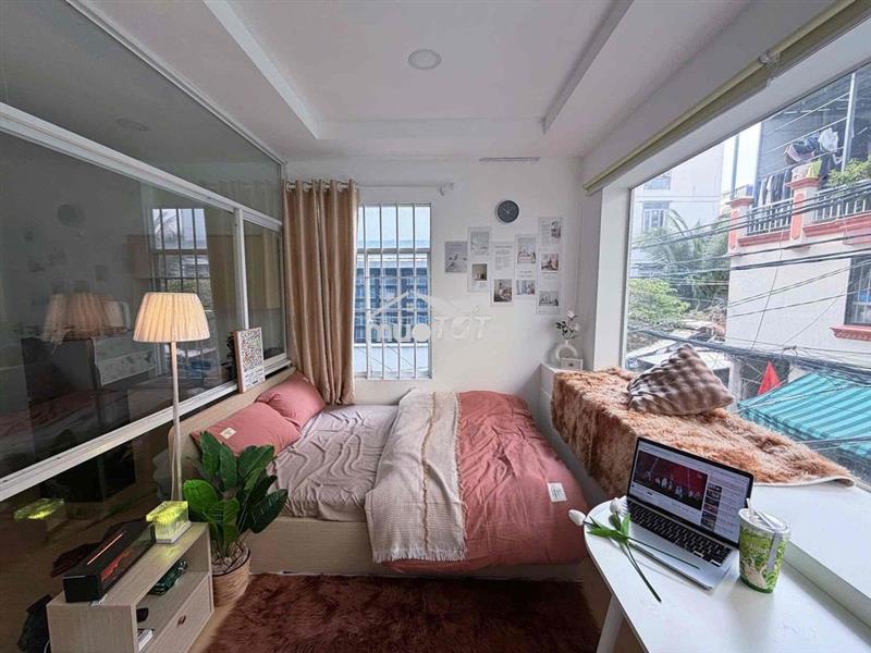 Căn hộ 1 phòng ngủ - full nội thất- ưu tiên khách thiện chí ở ngay