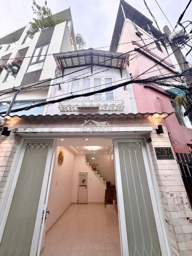Bán nhà nguyễn thượng hiẻn,25m2, 2 tầng, 2pn,hẻm xe hơi , tl