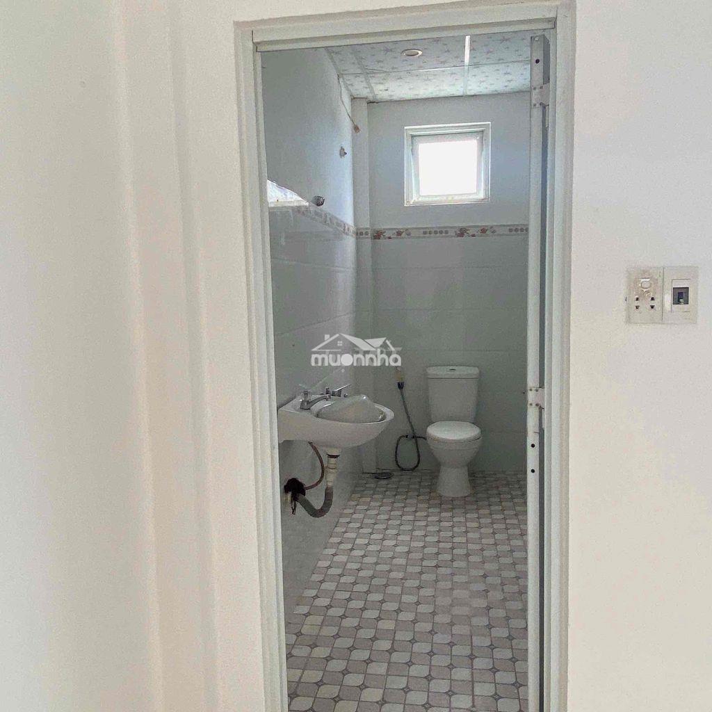 Cho thuê nhà 2 tầng  kiệt 245 âu cơ hoà khánh bắc liên chiểu - 4