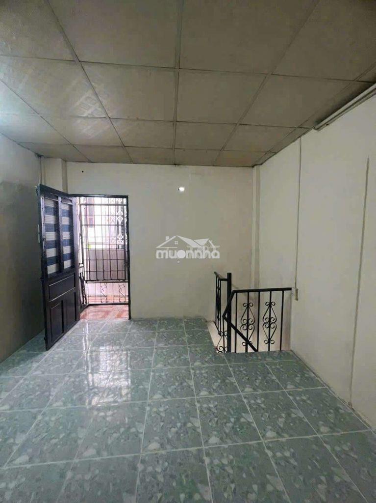 Cho thuê nhà đường hưng phú p9.q8 dt.3m5×8m } 1 lầu 1 phòng 1 toilet  - 3