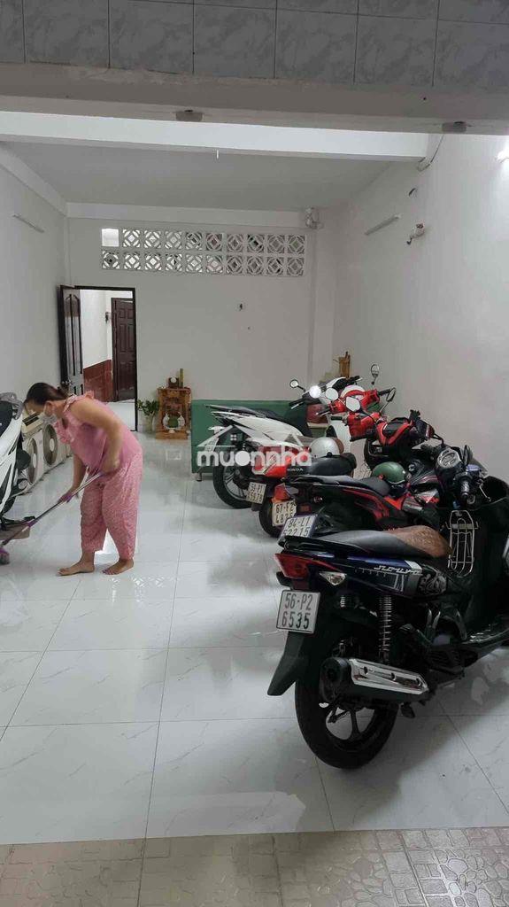 Phòng lầu 2 thoáng mát đường trương quốc dung - 3