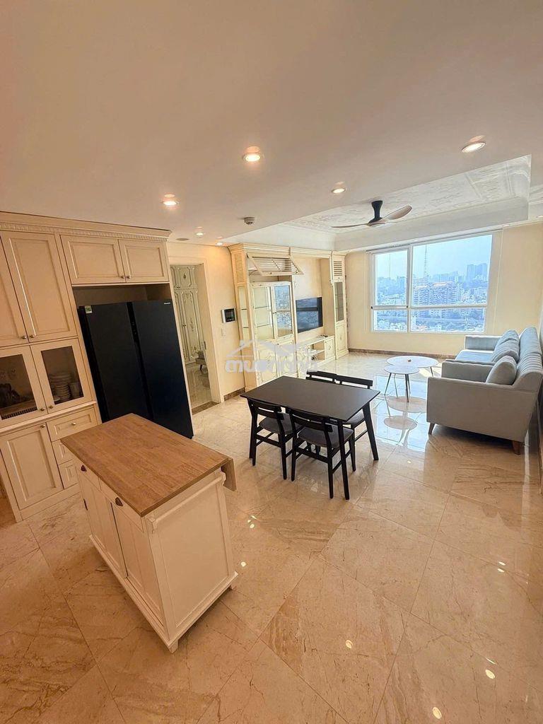 Bán 2 phòng ngủ lầu cao view sông và bitexco tuyệt đẹp giá 9.2 tỷ/căn