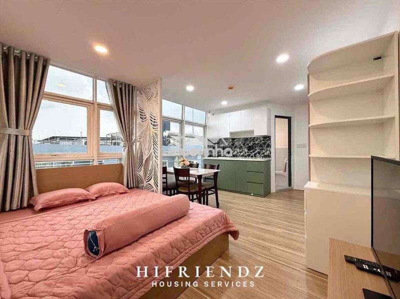 Căn hộ full nội thất cửa sổ lớn ngay lê quang định sát chợ bà chiểu