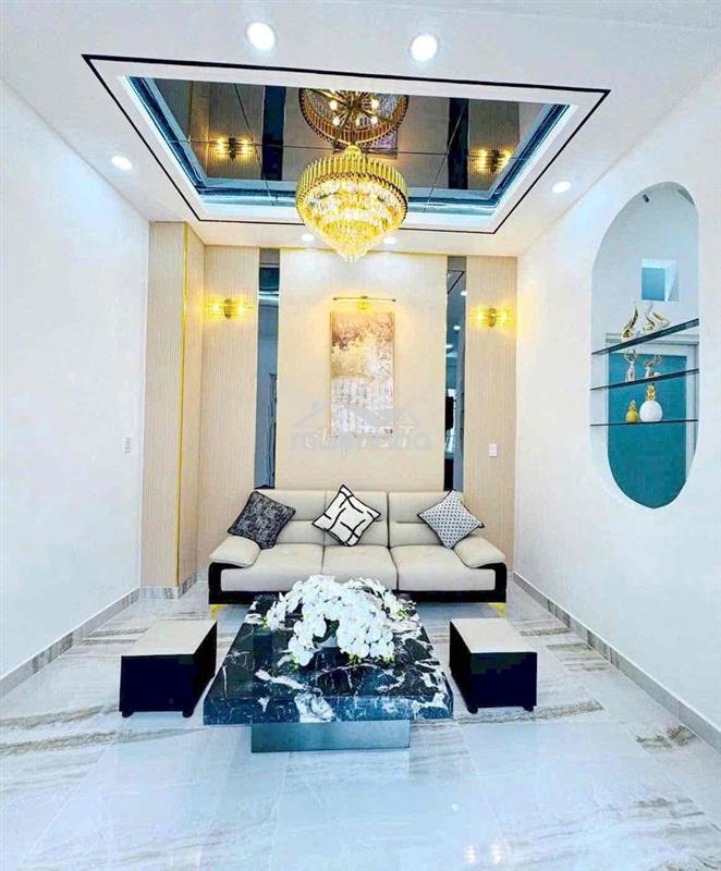 🛑Nhà mới, cách 1 căn ra mặt tiền, xây 4 tầng (6x7.7m)