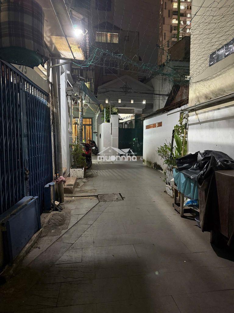 Căn góc 30m2 ngay phố vạn kiếp, sát hẻm xe hơi, kinh doanh