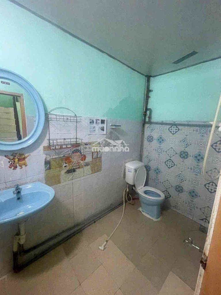 💎 💎 💎 Nhà gần sân bay 4,5❌10m trệt lầu 2pn 1wc giá chỉ 8 triệu còn gảm - 3