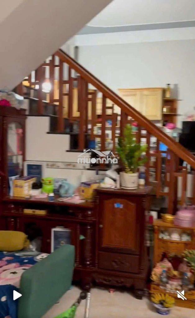 Nhà lầu gần đường lý thường kiệt - 2